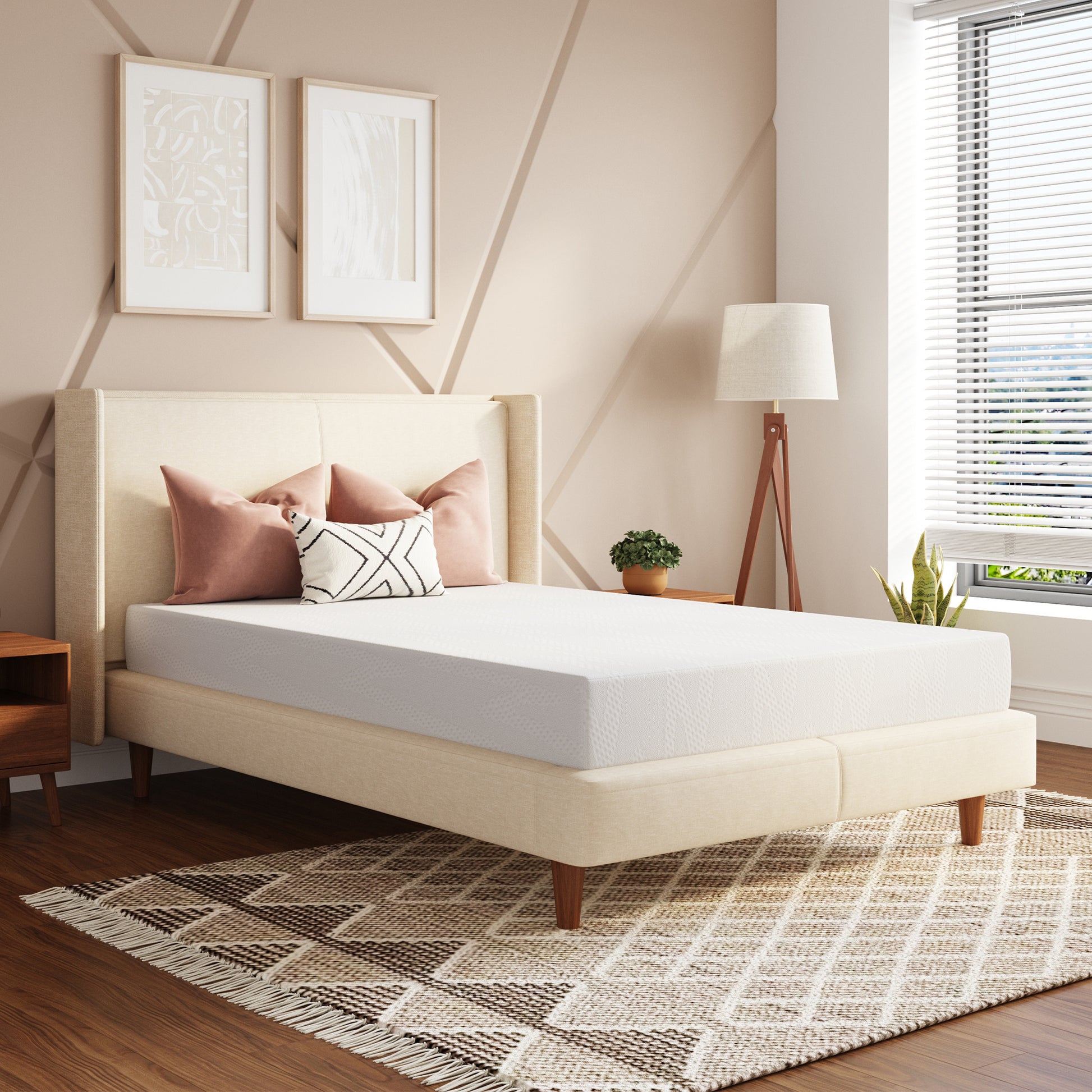Mattress shown in the Full, 8in option