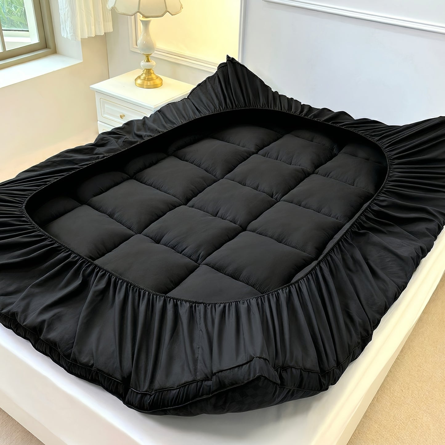 [Non-Slip Machine Washable] Fitted Mattress Protector, Non-Slip And Comfortable, Cozy Bedroom Bedding Accessory, Machine Washable. Top Stretches Up To 8-21 Inches, Deep Pocket Cooling Design