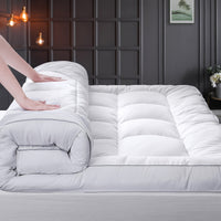 White(900)