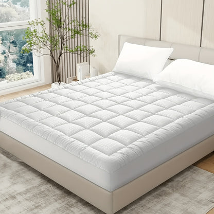 Mattress Topper shown in the White, California King(72"*84") option